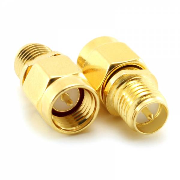 Adaptateur Coaxial SMA Male / RPSMA Female