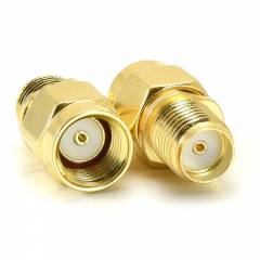 Adaptateur Coaxial SMA Female / RPSMA Male